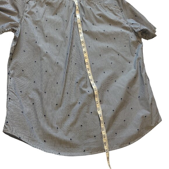 GAP Men's Short Sleeved Button Down Shirt Size XL Blue White Stripes Palm Trees - Picture 8 of 9